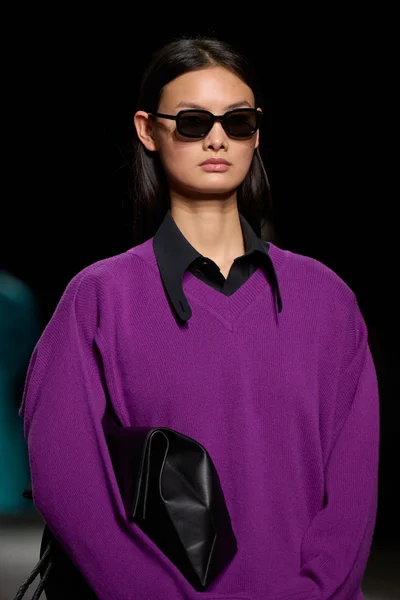 Look 73